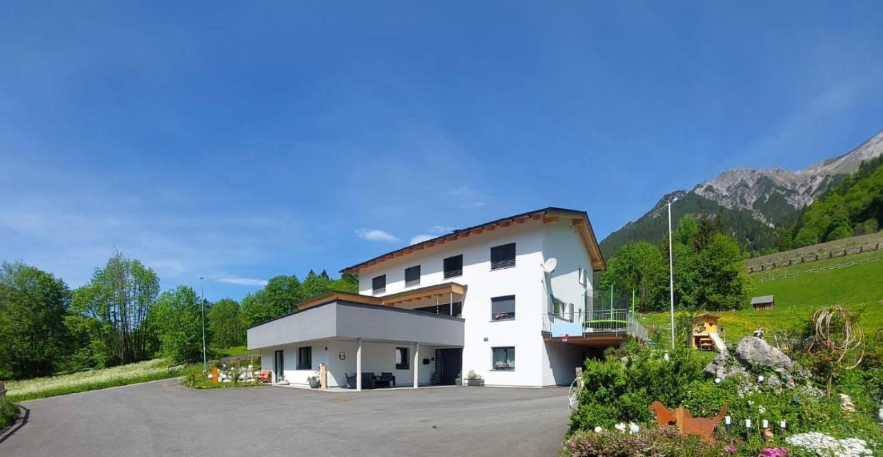 Haus Bazigg Klösterle Exterior foto