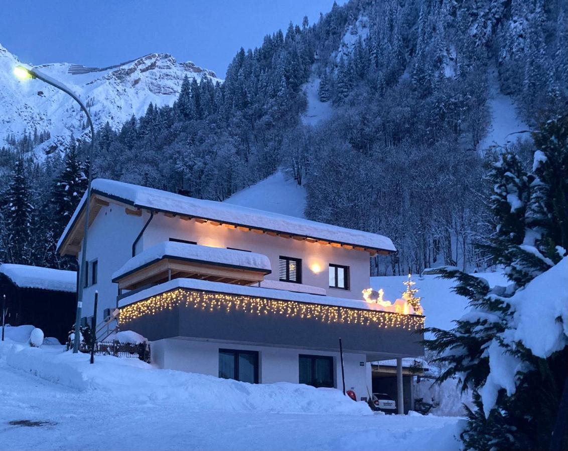 Haus Bazigg Klösterle Exterior foto